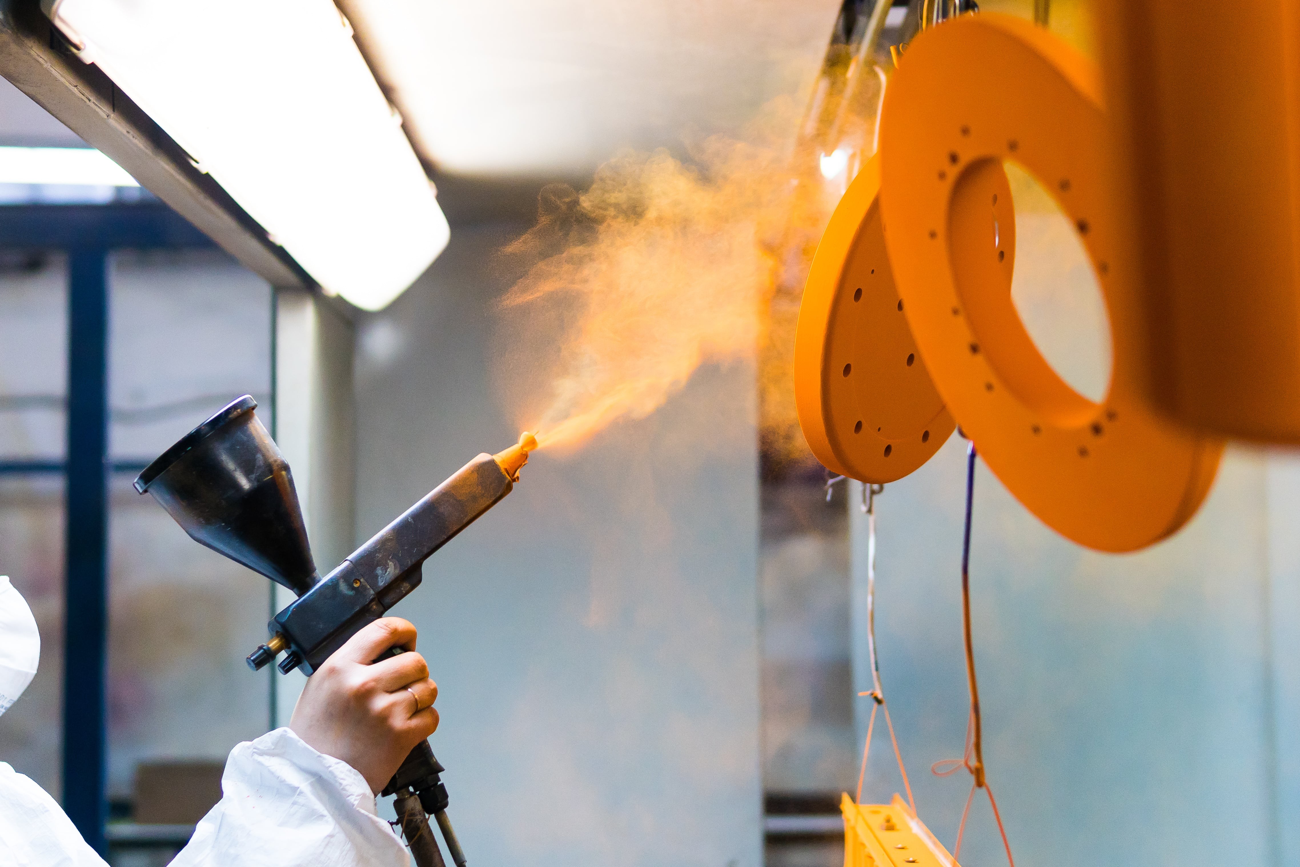 Car Modding – Painting Vs. Powder Coating – Which is Better?